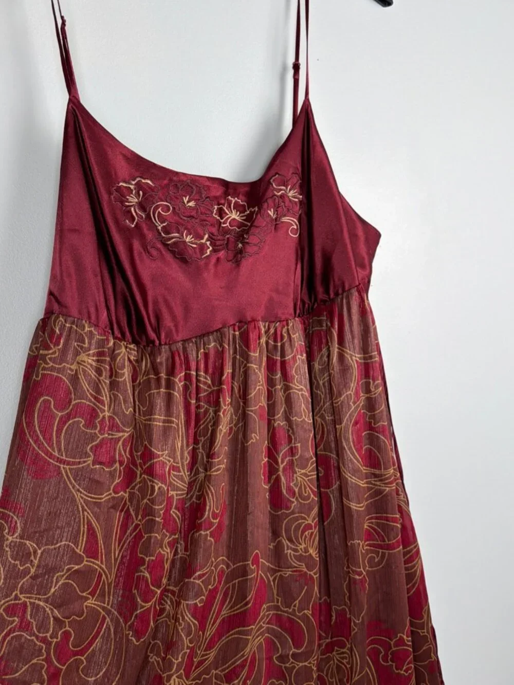 VTG Y2K Cabernet Maxi Slip Dress Womens XL Satin Silky Baby Maroon Floral Boho - Picture 2 of 9